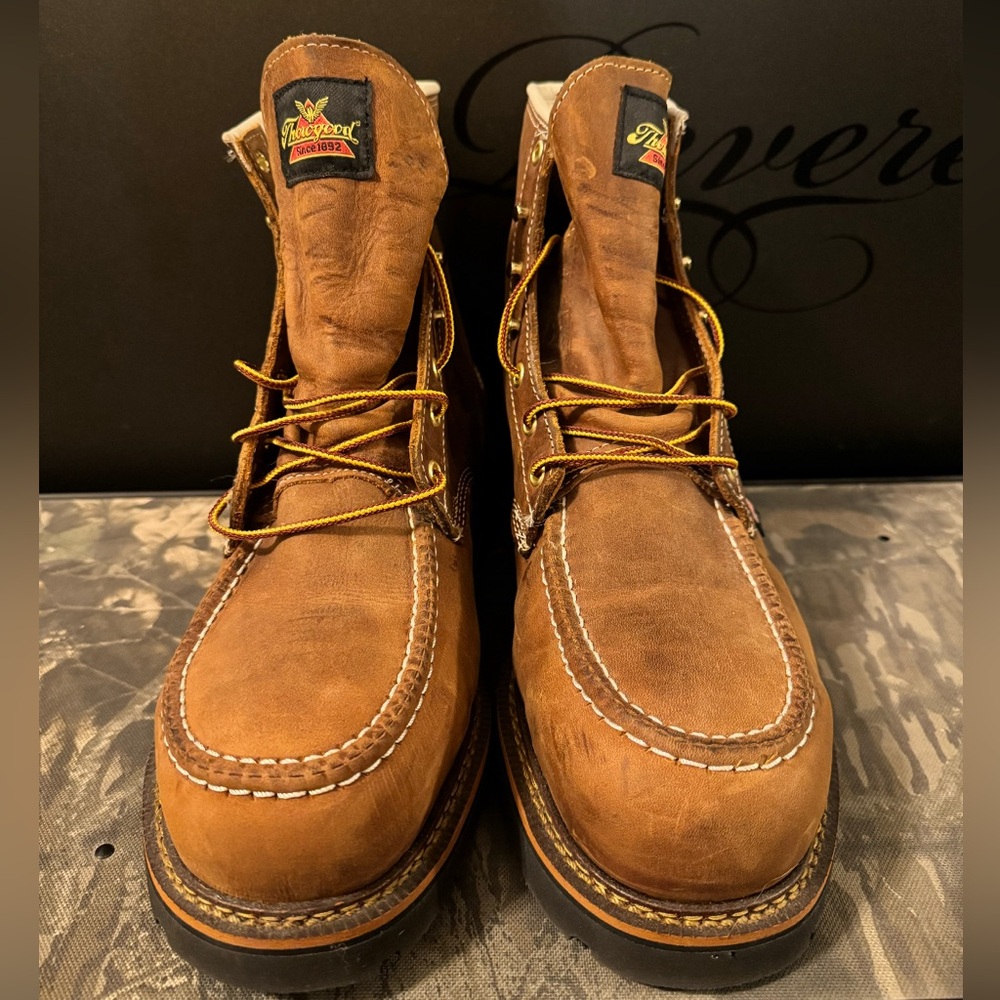 NWOT - THOROGOOD Steel Toe Leather Work Boots - CrazyHorse 804-3696 - 11 D